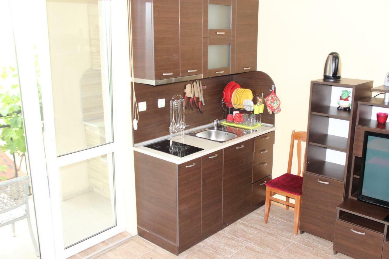 Complex Ruzh Apartments غولدن ساندز المظهر الخارجي الصورة